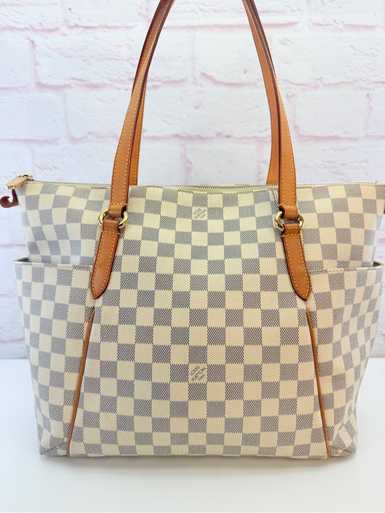 Louis Vuitton Handbags - Luxury Checkered Canvas Tote with Tan Leather Straps